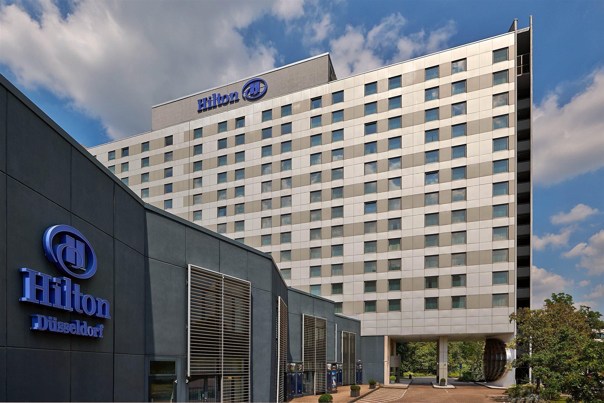 Hampton By Hilton Duesseldorf City Centre Екстериор снимка