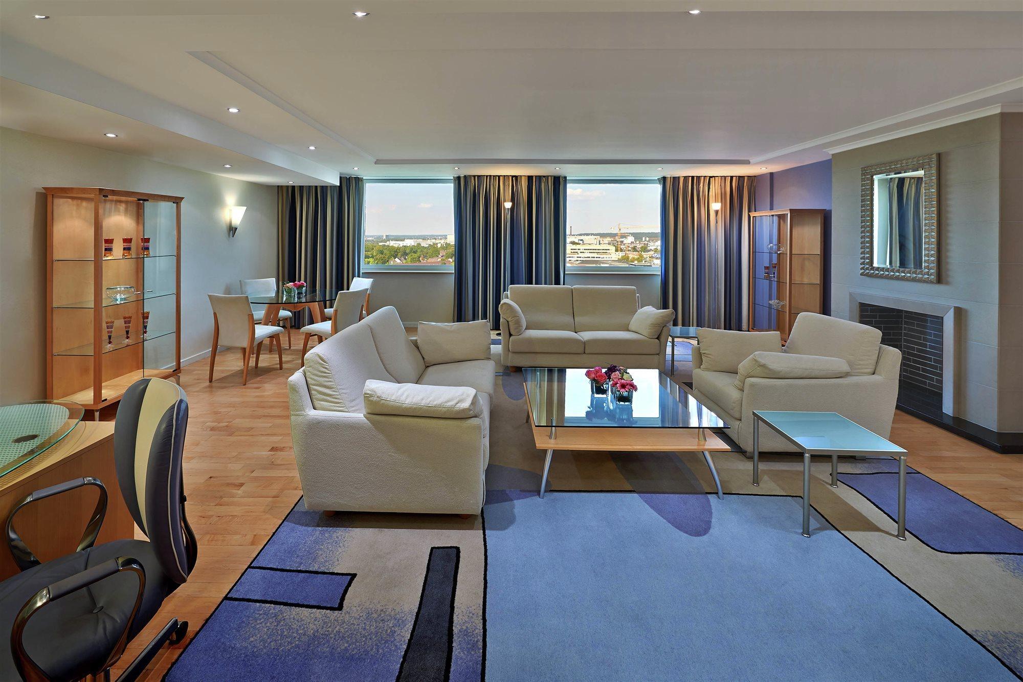 Hampton By Hilton Duesseldorf City Centre Екстериор снимка