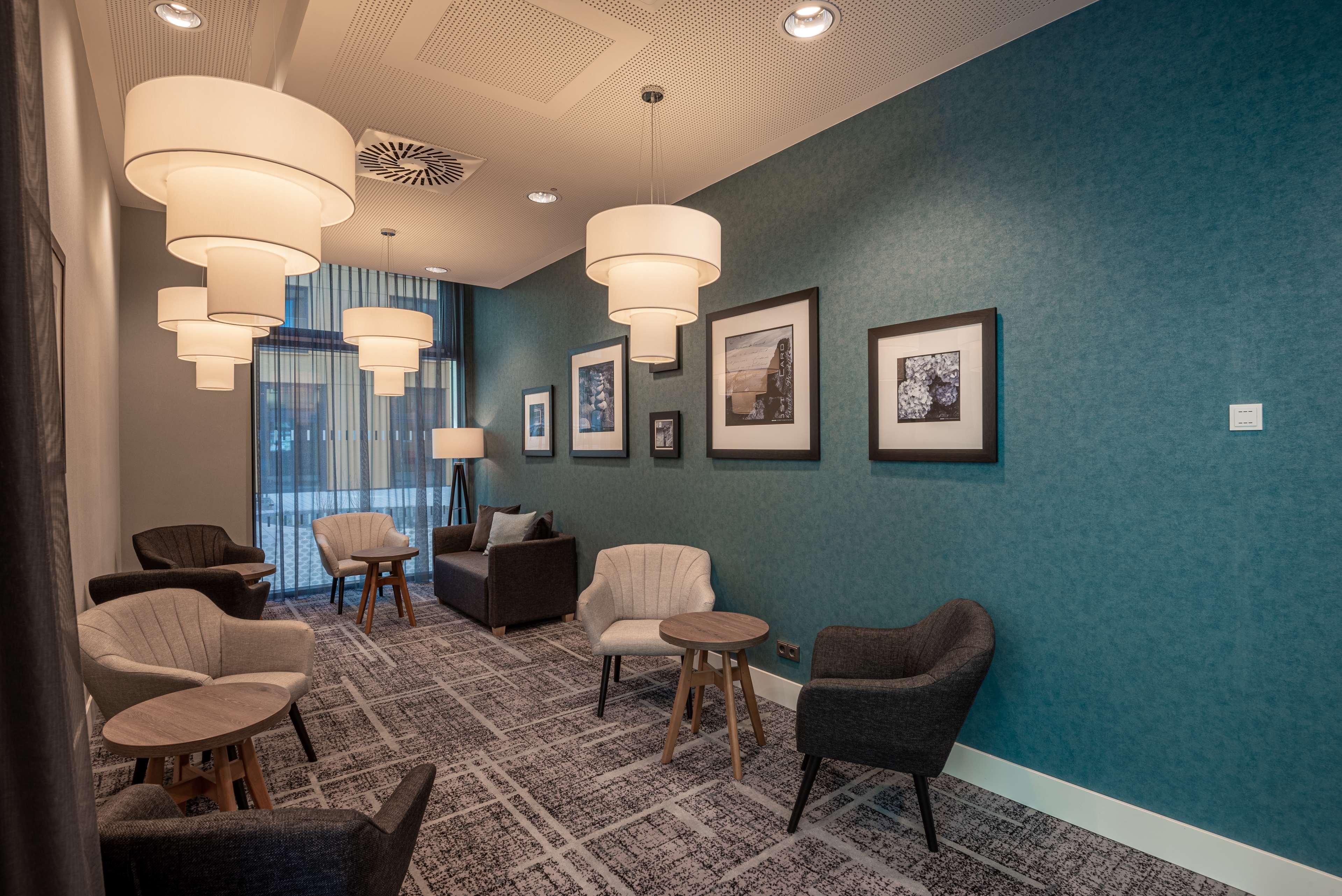 Hampton By Hilton Duesseldorf City Centre Екстериор снимка
