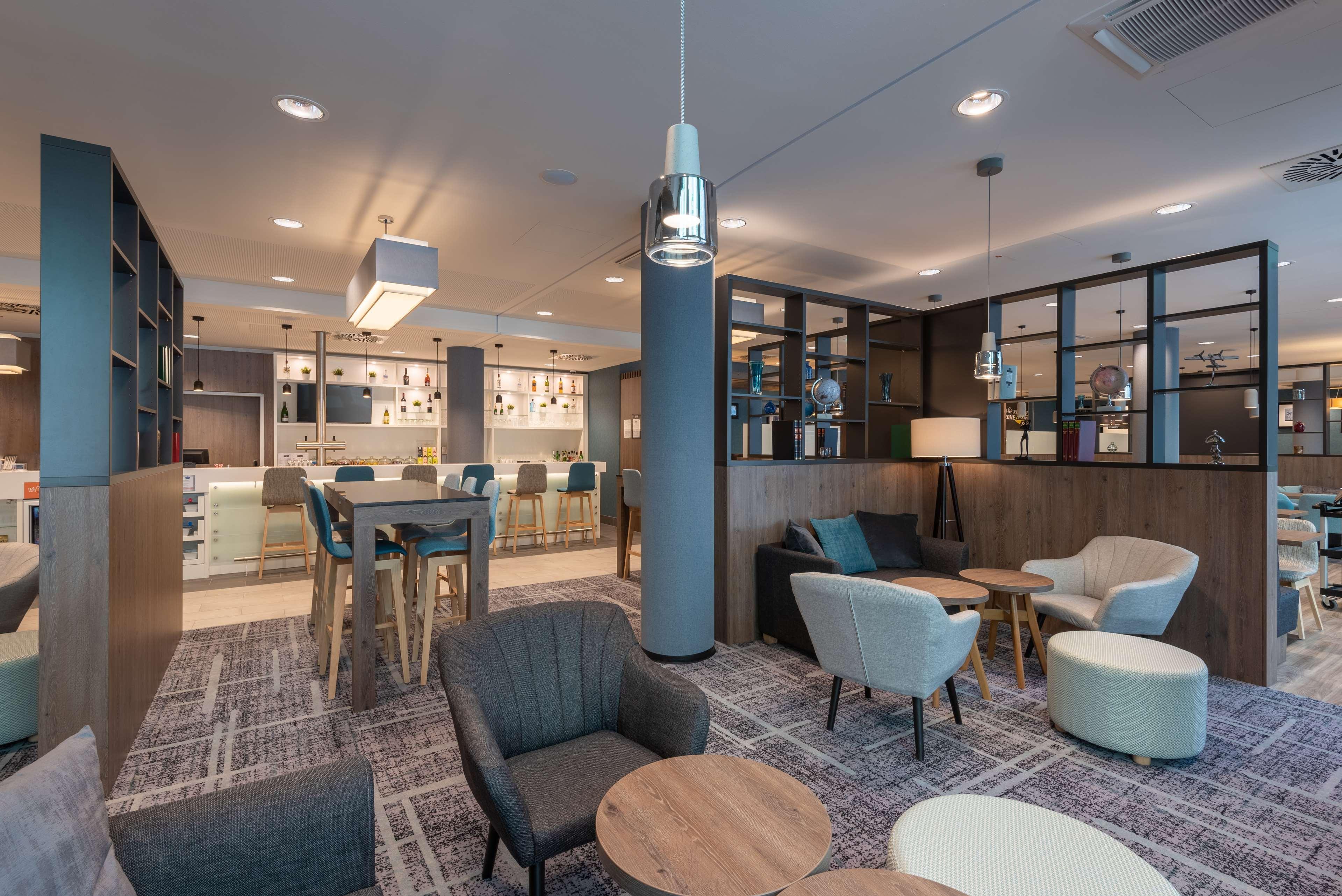 Hampton By Hilton Duesseldorf City Centre Екстериор снимка