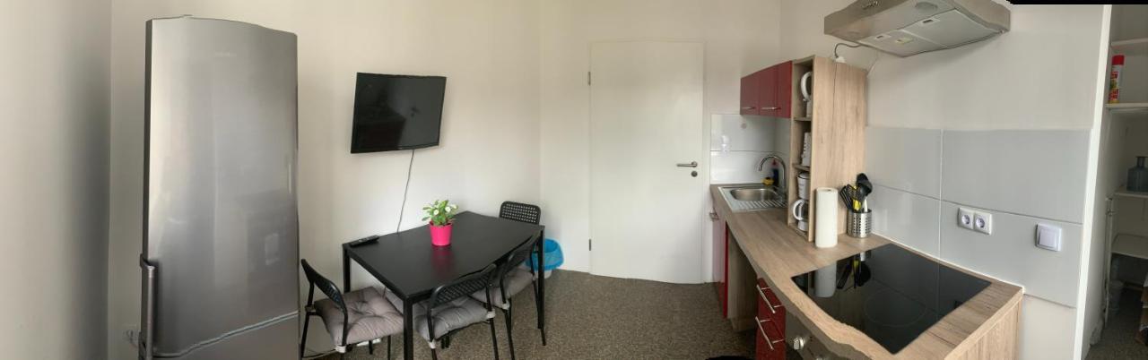 Hampton By Hilton Duesseldorf City Centre Екстериор снимка